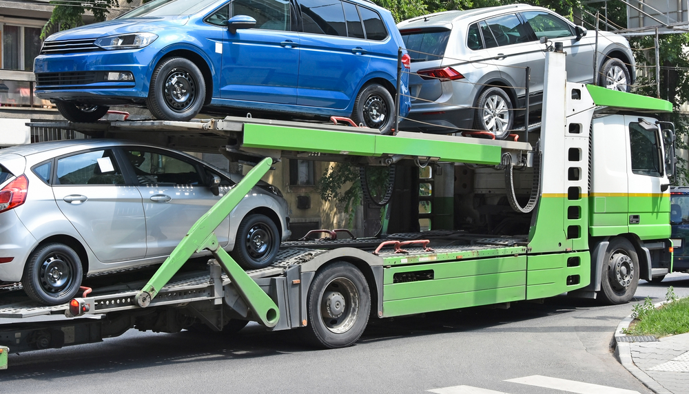 picture of auto transporter in Diberville, MS